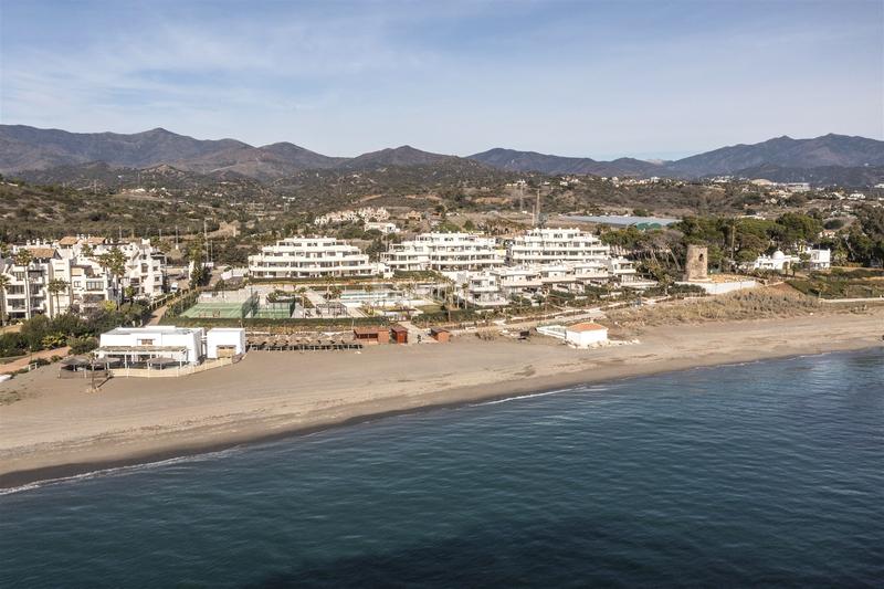 Foto e615d75f-1e3d-40da-b98a-282a6698dfe0. Haus in El Velerín Estepona