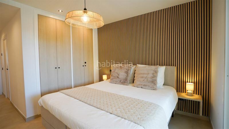 Foto d6f49e53-808a-437e-abb9-2c8ae25891e0. Apartamento en Los Naranjos Marbella