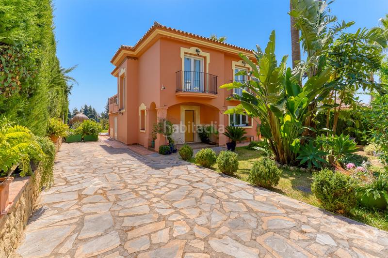 Foto 20a69870-b0b4-4127-8e47-cbdd260c09f7. Casa en Nueva Atalaya Estepona