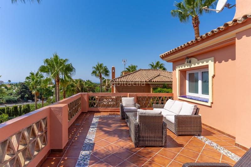 Foto 42540b93-4014-483e-b430-94d78a788fcc. Casa en Nueva Atalaya Estepona