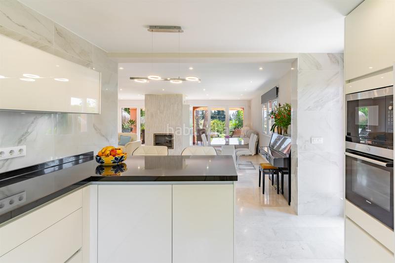 Foto 496d1b54-52f3-42e7-8b55-fb2efc653fa8. Casa en Nueva Atalaya Estepona