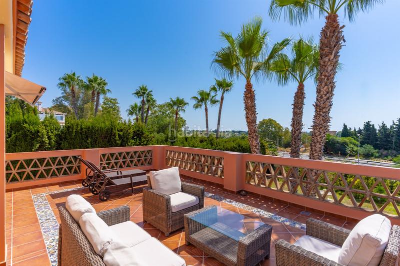 Foto 5ea54a17-a9e6-4356-b56b-0a76f08e91a2. Casa en Nueva Atalaya Estepona