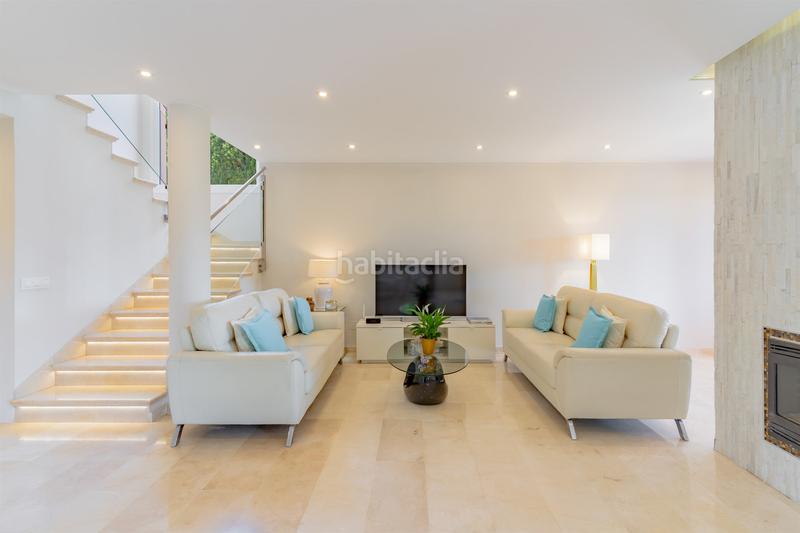 Foto 8aa9ebbf-90f1-4ccf-b775-8ce14e00778f. Casa en Nueva Atalaya Estepona