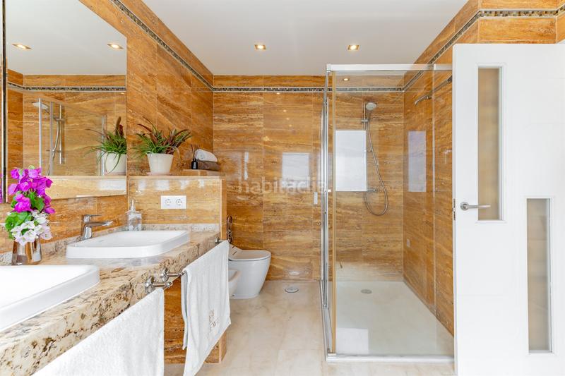 Foto b84d2068-8a2d-4c2a-9db3-e9dac03cc444. Casa en Nueva Atalaya Estepona