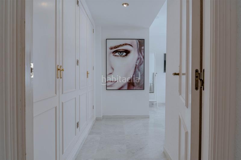 Foto 0a93a0cc-b8b0-4aa7-baa8-e3552f731a9e. Apartamento en Nueva Atalaya Estepona