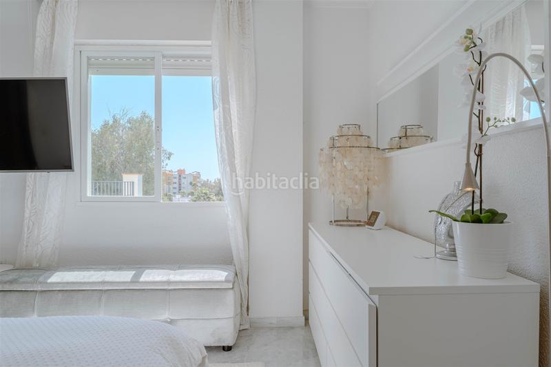 Foto 8f57d056-1885-43fa-b1b1-cb71c2f7a34e. Piccolo appartamento in Nueva Atalaya Estepona