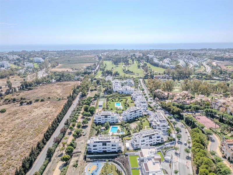 Foto 32f60e2d-1a74-4c97-b61c-58e7b26ddc08. Apartament a Benatalaya Estepona