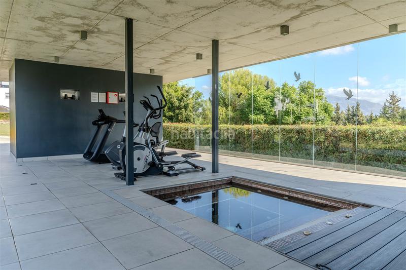 Foto bf5db8b5-0a7d-46b7-8567-65742244400c. Apartamento en Benatalaya Estepona