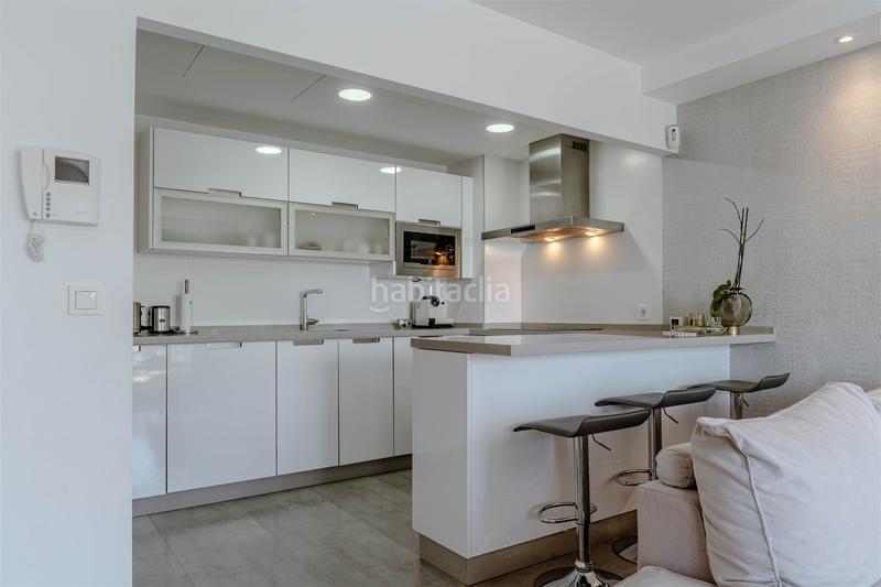 Foto 39c3be69-d822-4fcc-acfd-cf886bf7589c. Appartement dans Benatalaya Estepona