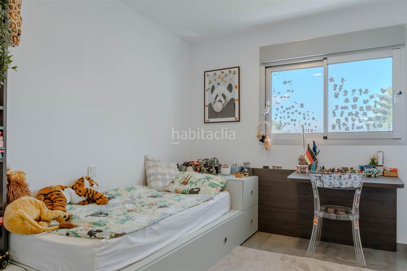 Foto 4818acf7-fbf2-49cd-bf0e-b661702a437f. Appartement dans Benatalaya Estepona