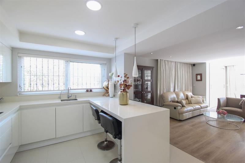 Foto d7785e2a-fe04-44b7-9fa9-8e1403c26d57. Apartamento en Guadalmina Alta Marbella