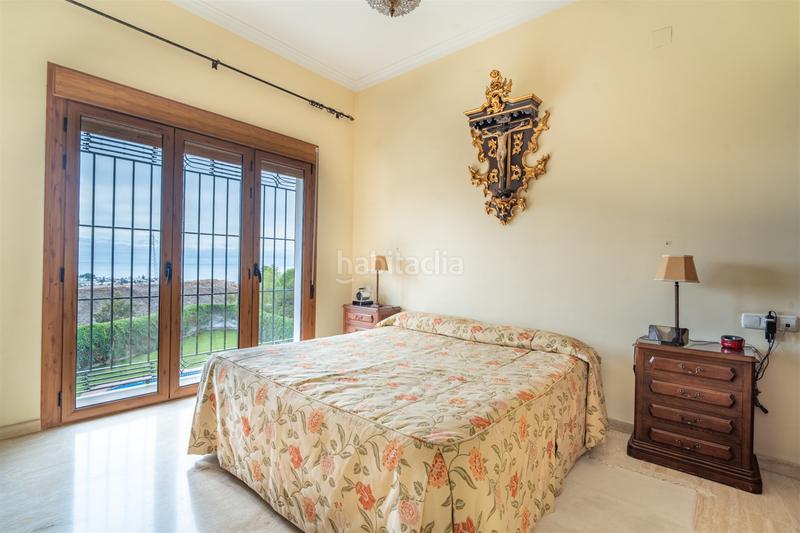 Foto e92a6646-1d51-4855-87a7-1b5cd8efb263. Casa in Pinares de San Antón Málaga