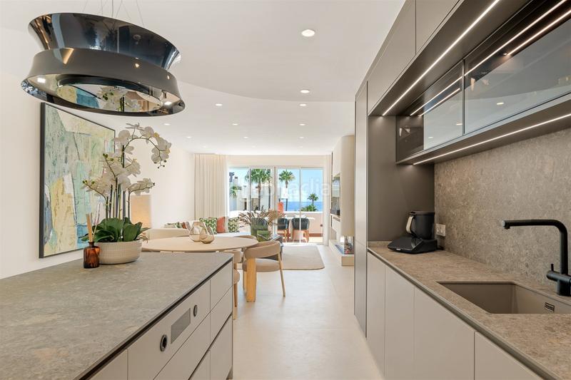 Foto 10146984-9d8f-4efd-a728-b44286be3102. Apartament a El Velerín Estepona