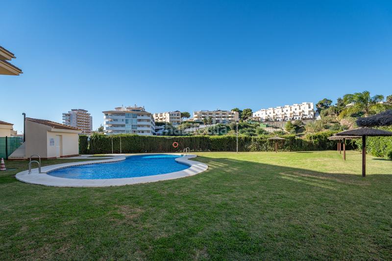 Foto 9664287a-38f6-483d-b5c1-bd78911ee739. Apartment in Las Gaviotas - Carvajal Fuengirola
