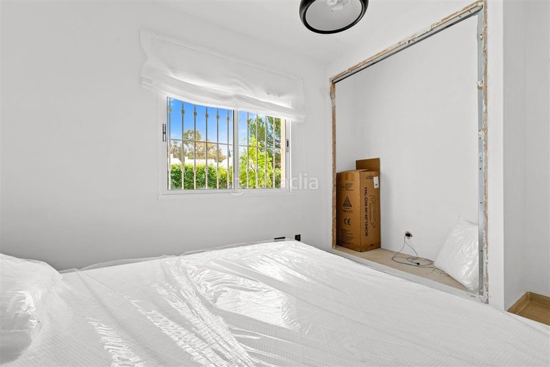 Foto 47ba4660-ab6a-4afc-a4d5-25615562a472. Apartament a Los Naranjos Marbella