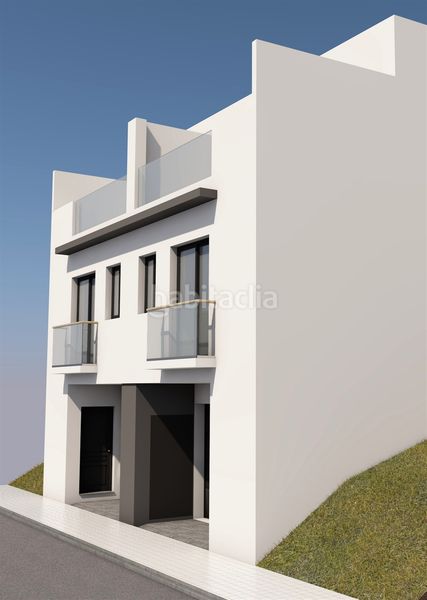 Foto e968b632-8bd9-4560-8a89-4faaac709dc1. Casa adossada a Cártama pueblo Cártama