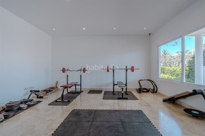 Foto 31129468-a8c7-4ce7-a7c7-41ca2d0dde92. Casa en La Concha - Resina Golf Estepona