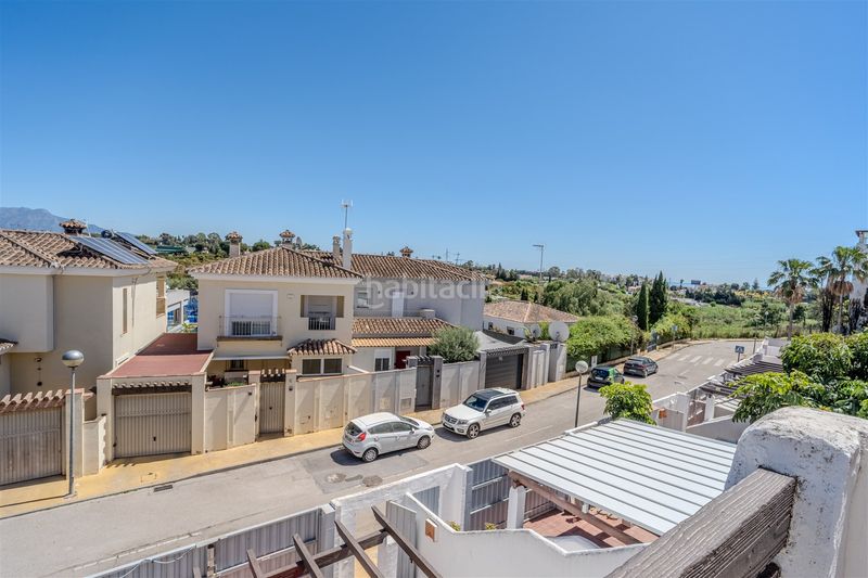 Foto e699f0cb-5eb9-4ec0-b6d3-9a3b96146ef0. Casa en La Concha - Resina Golf Estepona