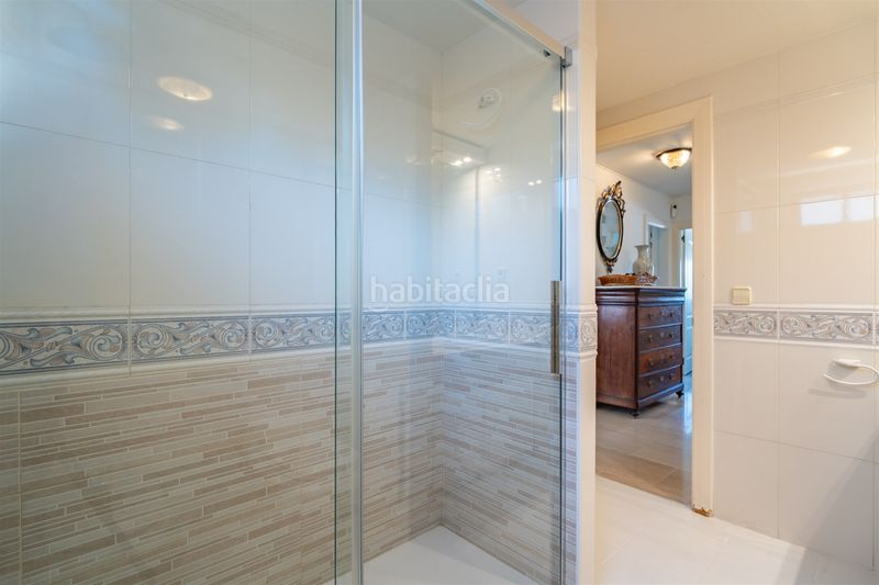 Foto 579b905e-b9fa-47ce-a187-7fda93baf018. Casa adossada a Parque Clavero Málaga