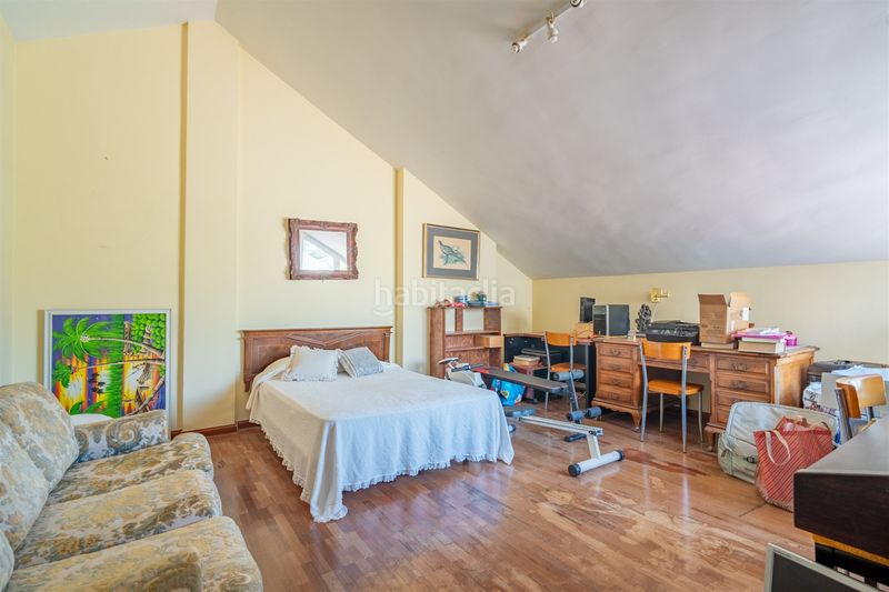 Foto fdc804b9-6e34-442f-9278-f5ad70f2deab. Casa adossada a Parque Clavero Málaga