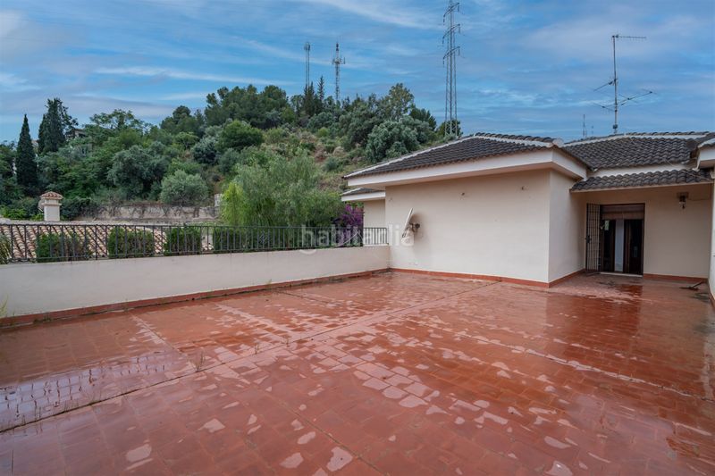 Foto e8a98e3b-3d45-4f91-a980-9c3370d793ab. Casa a Mayorazgo Málaga