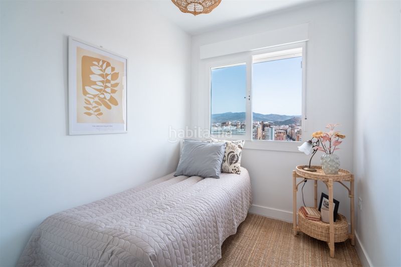Foto 16529064-22a5-4df2-b976-5b3e58d4e418. Apartamento en La Princesa Málaga