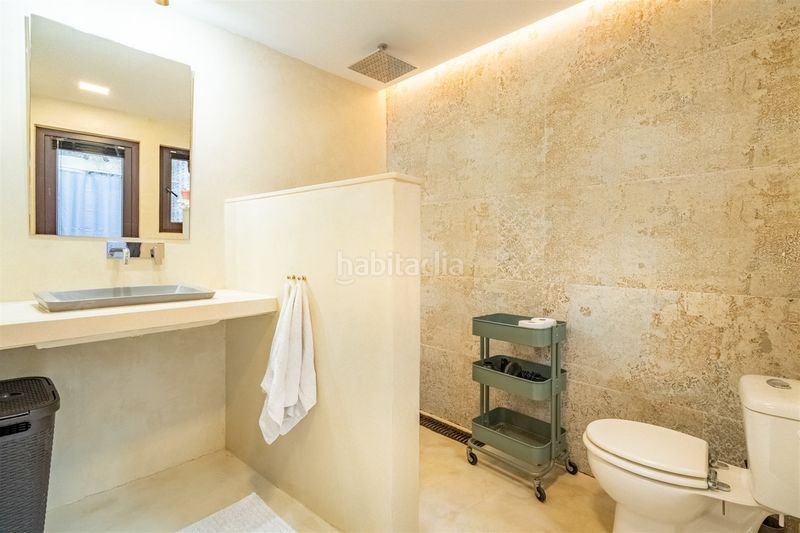 Foto 82d08f5a-56df-4bca-9474-da852f7dbfe5. Casa adosada en salvador allende 216 doble rentabilidad en El Palo adosada con 2 viviendas independientes y licencia turística en Málaga