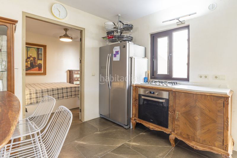 Foto a93c2647-6089-48c0-8590-9c0586f2396d. Casa adosada en salvador allende 216 doble rentabilidad en El Palo adosada con 2 viviendas independientes y licencia turística en Málaga