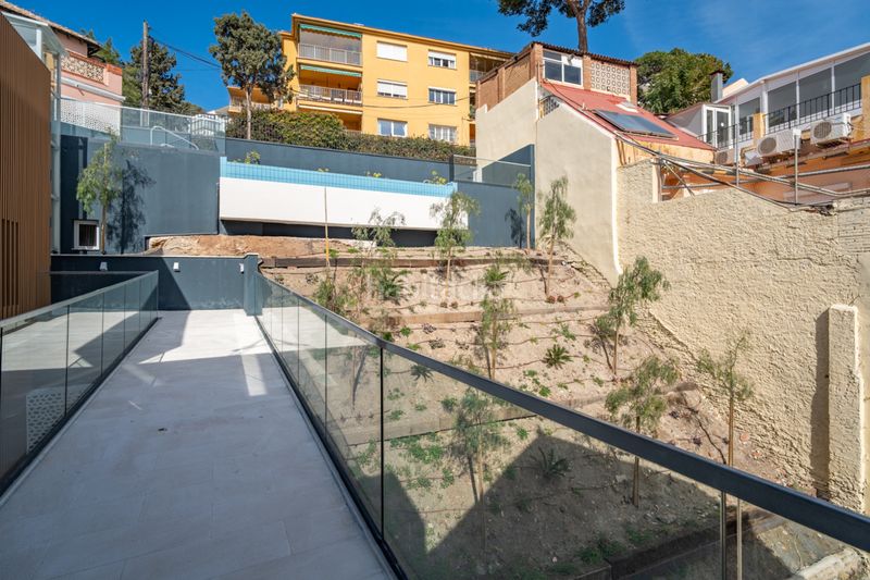Foto f5db035c-962a-4ec0-bafe-b04686c2f140. Loft amb piscina a La Malagueta - Monte Sancha Málaga