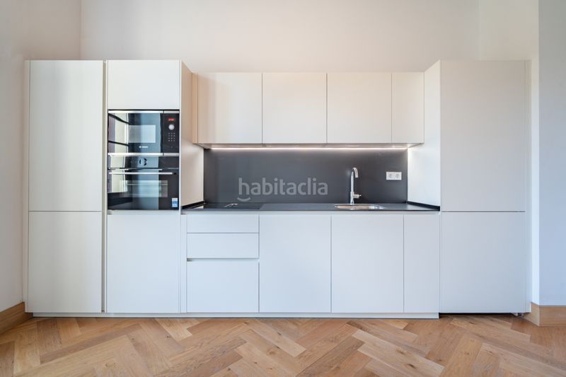 Foto 5ee20dd1-dcbb-46e1-8a67-0086b3567acd. Loft amb piscina a La Malagueta - Monte Sancha Málaga