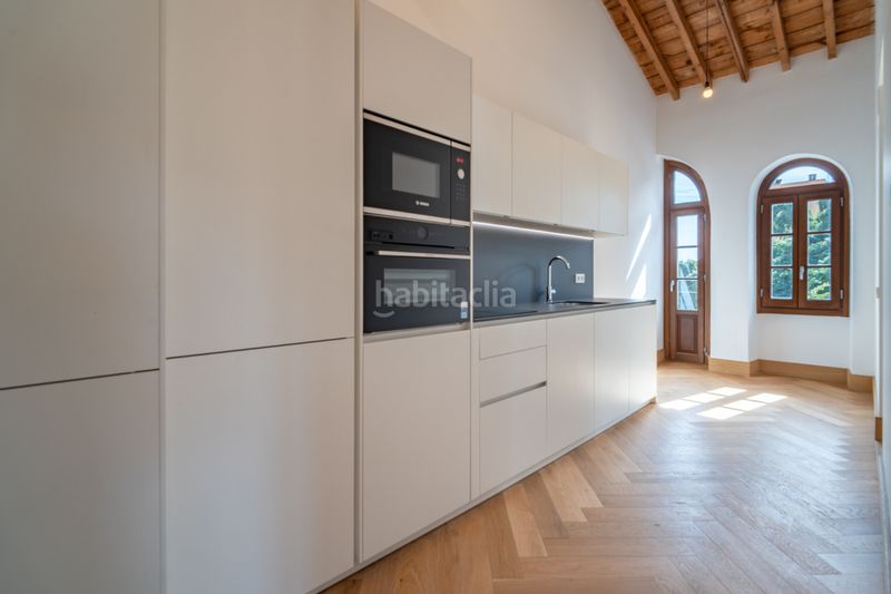 Foto d06b59e3-c8fb-4fdd-b91e-cecd11085d9f. Apartament amb piscina a La Malagueta - Monte Sancha Málaga