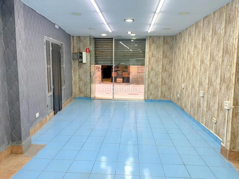 Foto f9b538bd-77b4-4362-bc10-13f91ef37a55. Local comercial a Raval Barcelona