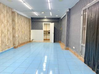 Local commercial  Carrer de sant antoni abat