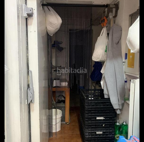 Foto 254896b9-78b3-47d1-b2e2-b1b73463ab05. Local commercial dans Santa Rosa Santa Coloma de Gramenet