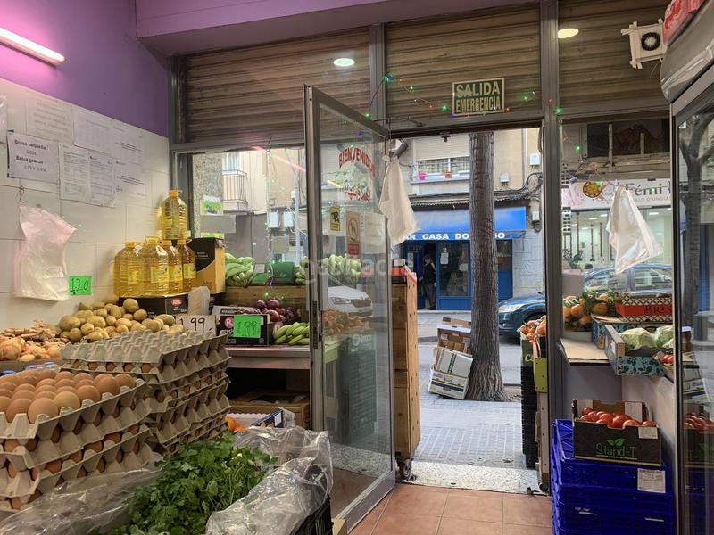 Foto 43ea3126-13a3-4772-b192-a4e26ff62523. Local commercial dans Santa Rosa Santa Coloma de Gramenet