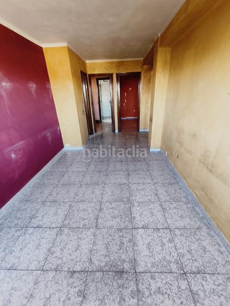 Foto 457fc789-8c0b-4f72-bbc9-ff82e5f1107a. Piso en Llefià Badalona