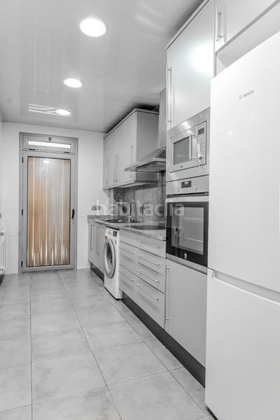 Foto 0b4133f9-4923-43e6-b257-51a32e7e3eff. Appartement avec chauffage parking piscine dans Port Badalona
