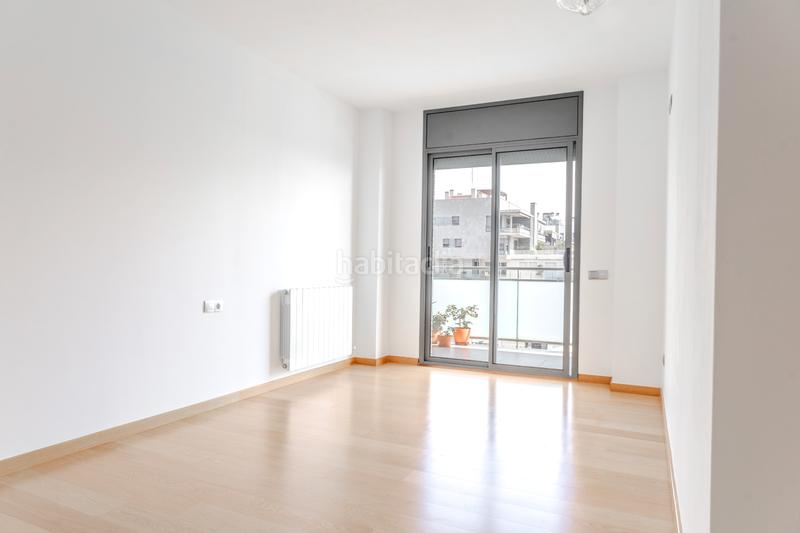 Foto 5f32fd1f-42d5-4efd-b7d2-98c69b1c4466. Appartement avec chauffage parking piscine dans Port Badalona