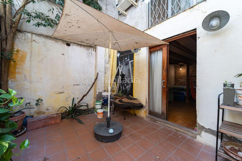 Foto 06c7a0c7-e1fd-45a1-a288-6077ab0b2358. Local comercial amb calefacció a Raval Barcelona