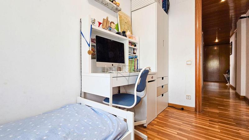 Foto fe46b594-3090-4771-a421-6d7c492395c7. Etagenwohnung mit heizung in Sant Ramon - Maternitat Barcelona