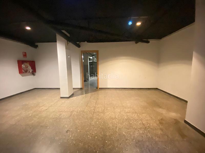 Foto c396843c-47b4-4eac-ae81-58f3a3cdc699. Local comercial en Navas Barcelona