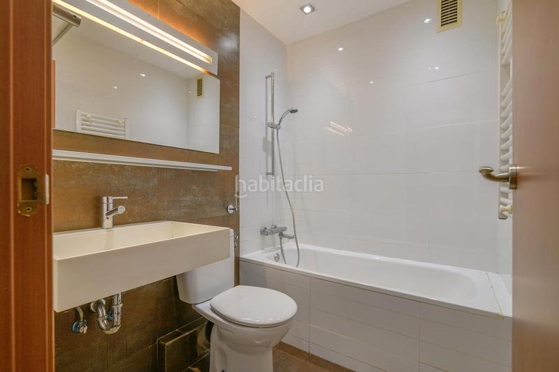 Foto 5a8c2bb2-9167-4768-942e-5cb212c4b4fb. Appartamento con riscaldamento in Dreta de l´Eixample Barcelona