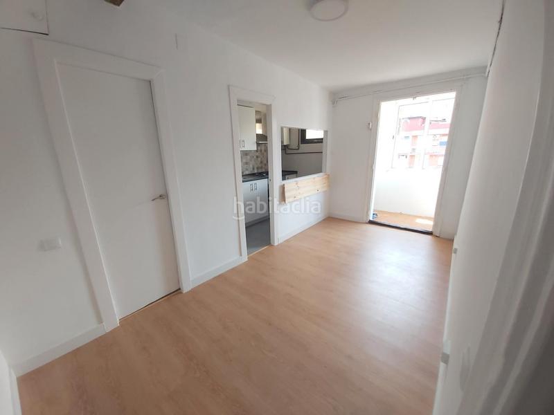 Foto 18e45b2d-7906-4a44-831e-dbd0a930937e. Piso en Raval Barcelona