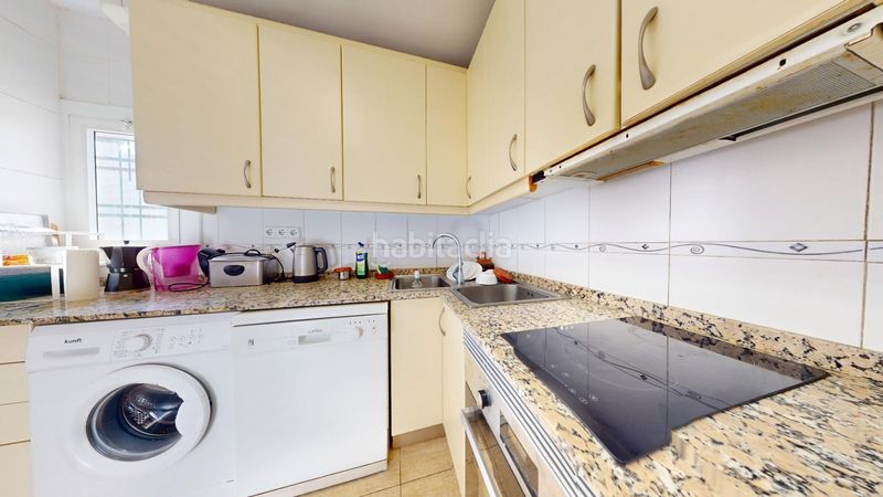 Foto a03f0a3f-e9b2-4354-a729-e26782e5d760. Pis amb piscina a El Poal Castelldefels