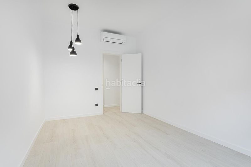 Foto a1c92b47-a8b3-4d38-a2f2-8a025d678152. Pis amb calefacció a Centre Esplugues de Llobregat