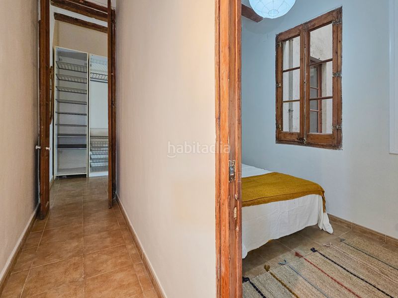 Foto 9bf8b3c1-312a-4bfb-9503-20b14c9132ee. Pis a Raval Barcelona