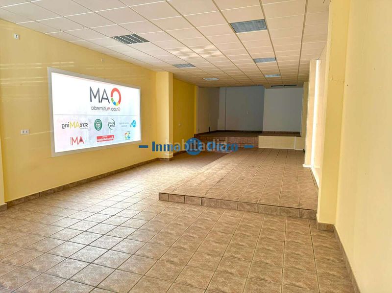 Foto 316023ed-a7d5-4c4a-9d06-0f4258d9b36c. Local comercial a Almendralejo