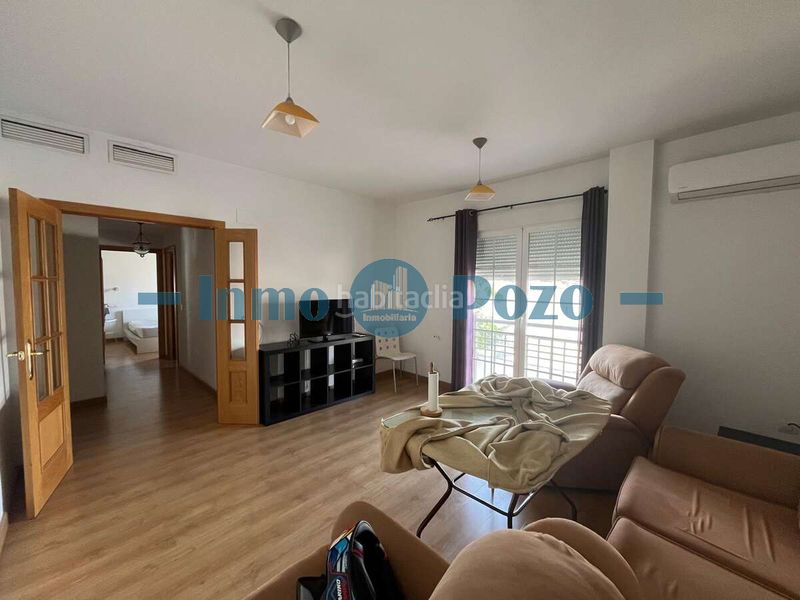 Foto 6d0bbcbd-a499-47d0-b57f-c0077cfca993. Pis amb calefacció aparcament a Almendralejo