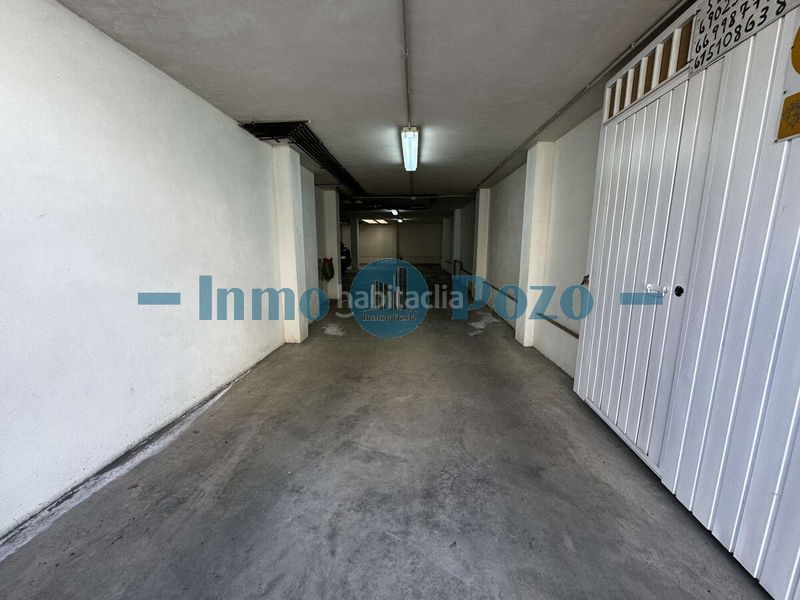 Foto 025100fe-0a13-44d3-9fde-e64b0648416f. Local comercial a Almendralejo