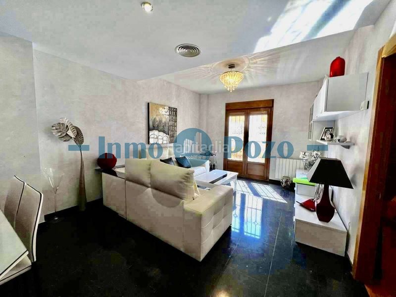 Foto 35584b42-3023-4109-9d0d-2e38a50aa23c. Pis amb calefacció aparcament a Almendralejo